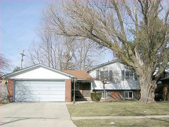 1st image of 38455 Arcola Dr