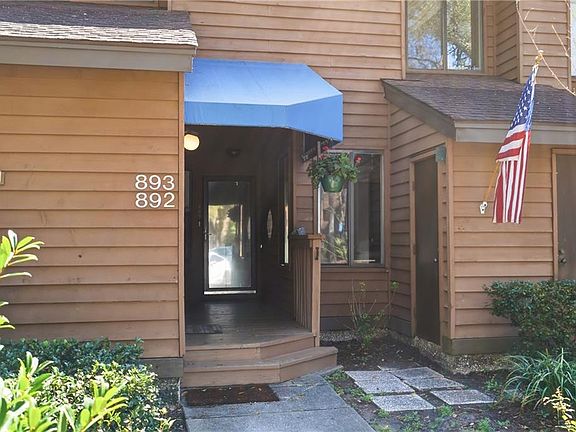2nd image of 892 Wimbledon Dr