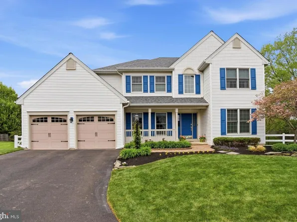 1008 Canter Cir, New Hope, PA 18938