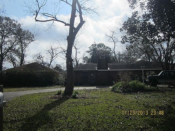 3rd image of 409 Avondale St