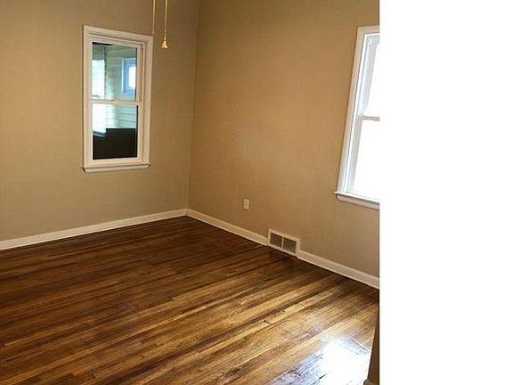 4th image of 1607 Myott Ave #1