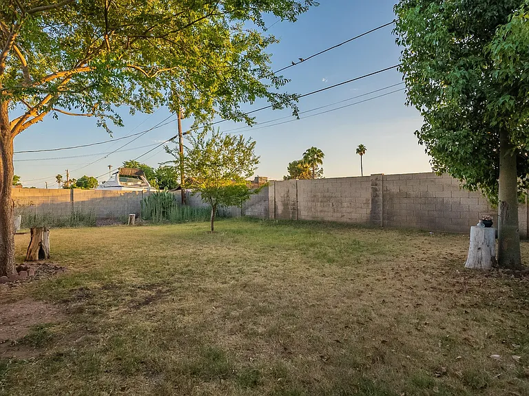 17410 N 16th Ave — Photo 37