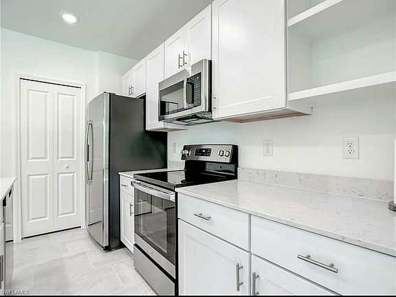 3rd image of 14269 Oviedo Pl