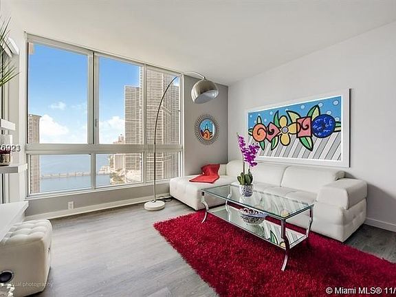 3rd image of 300 S Biscayne Blvd APT 2507