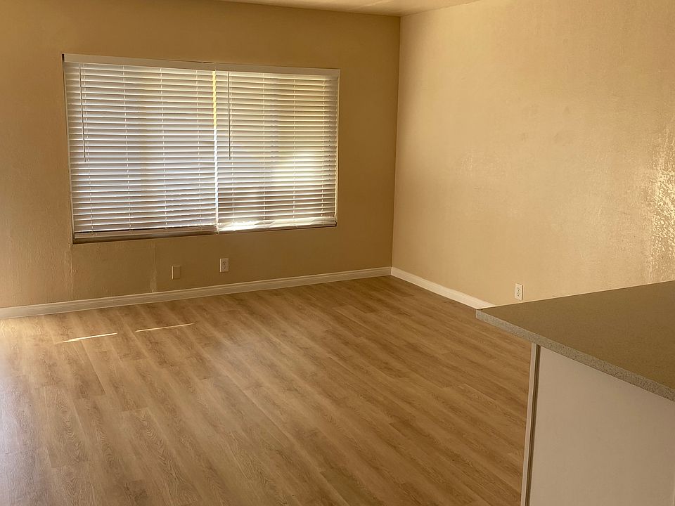 1st image of 16105 Eucalyptus Ave APT 20