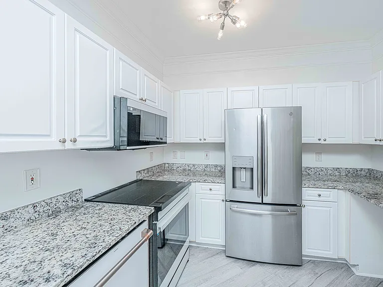 1216 Telfair Way #1216 — Photo 3
