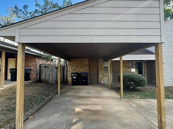 2nd image of 14 Creekmont Ln