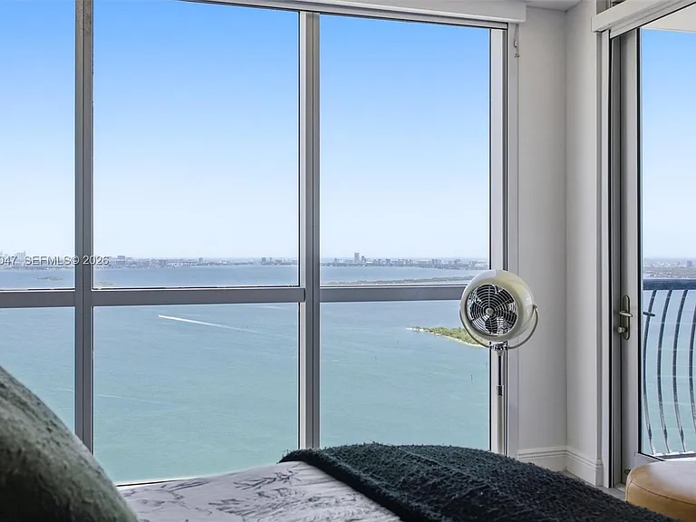 1750 N Bayshore Dr #4801 — Photo 34