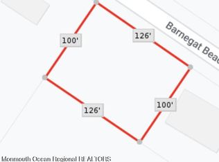 38 Barnegat Beach Dr, Waretown, NJ 08758
