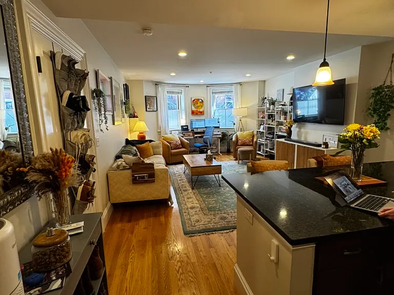 32 Upton St #1 — Photo 9