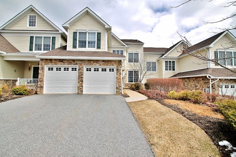 1st image of 88 Briar Ct