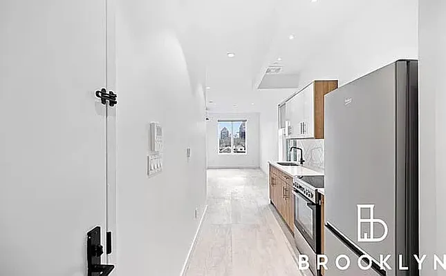 Rented by Reavis | media 22