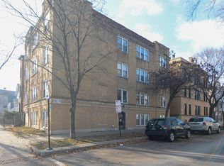 1101 W Barry Ave E #G, Chicago, IL 60657