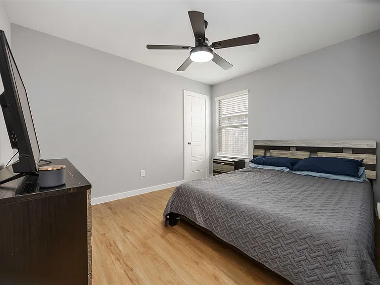 21642 Coral Mist Dr — Photo 16