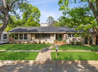 303 Forrest Ave, Cleburne, TX 76033