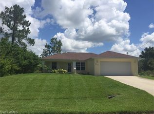 651 Central St E, Lehigh Acres, FL 33974