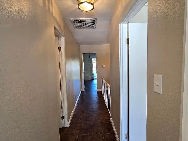3030 El Camino Ave — Photo 25