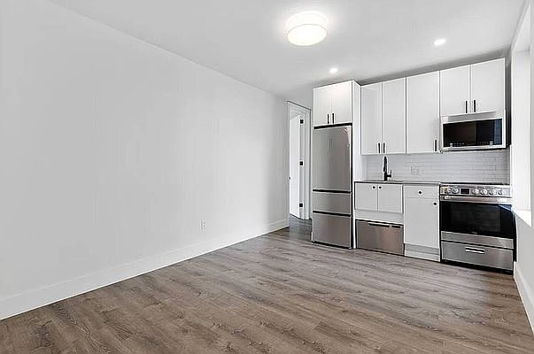 1st image of 30-44 32nd St #B1