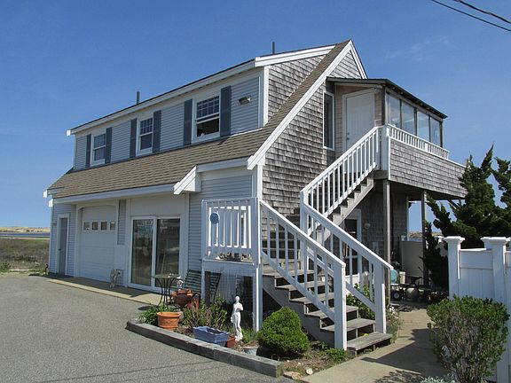 471 Shore Rd