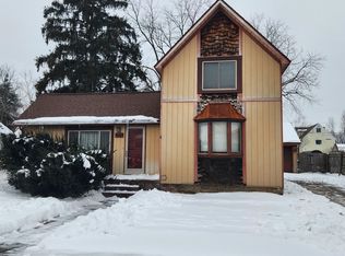 73385 Floral St, Armada, MI 48005