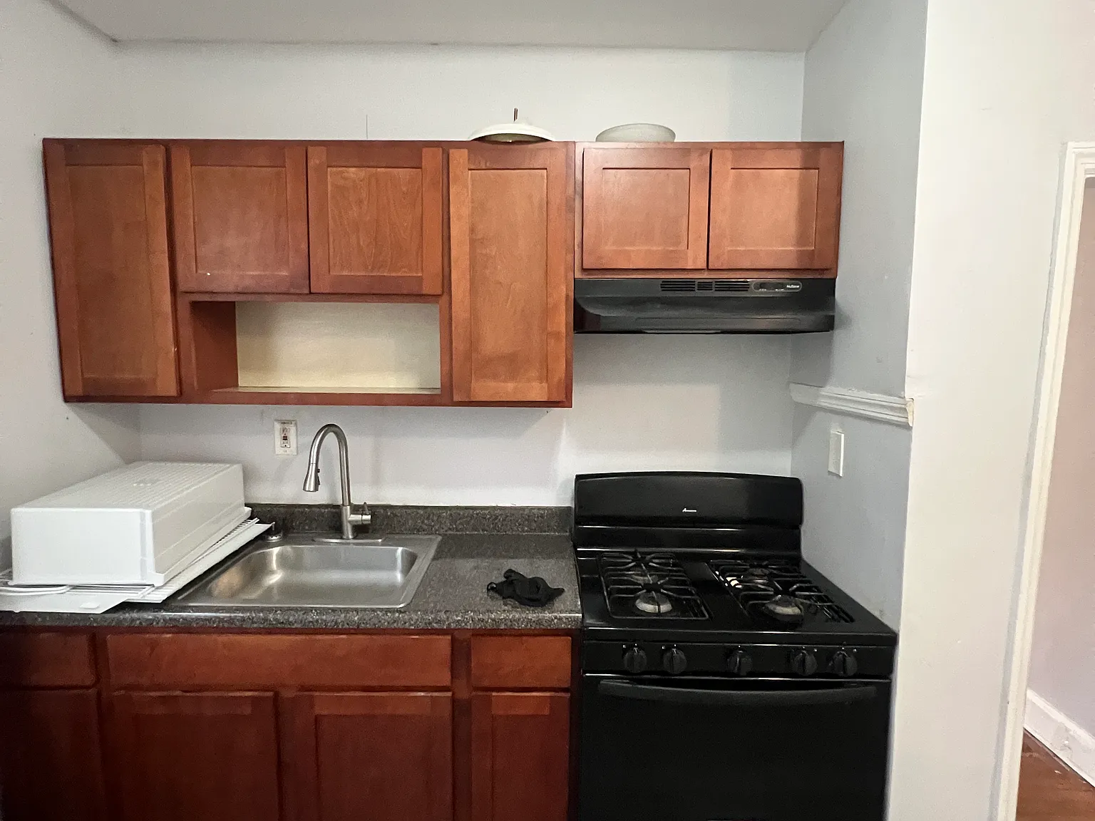 1 bed, $1,699 — Photo 2
