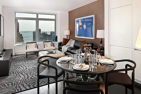Sold by Corcoran | media 2