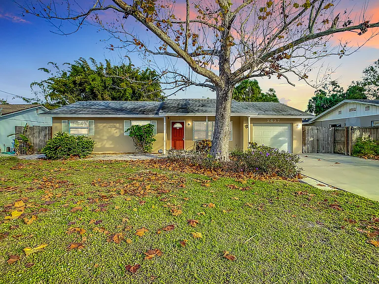 2437 Arapaho St — Photo 1