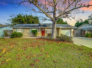 2437 Arapaho St, Sarasota, FL 34231