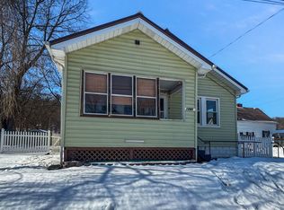 1280 Hindmarch St, Crescent, PA 15046