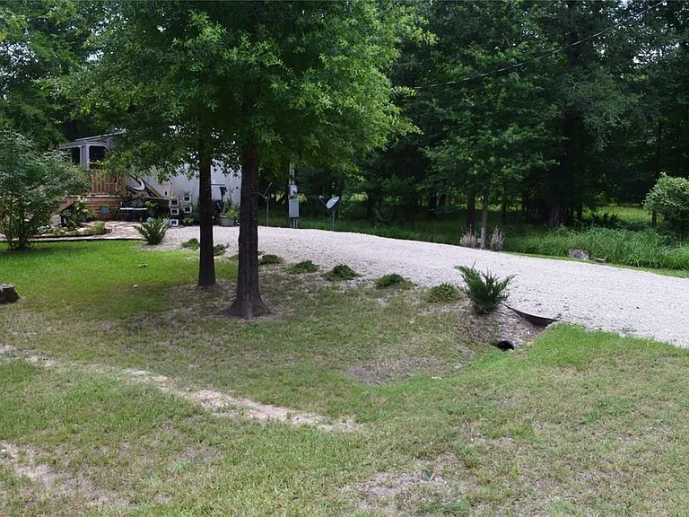 478 Center Dr — Photo 10