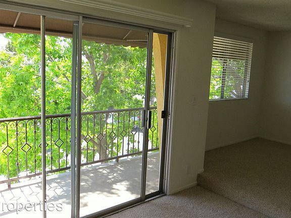 5th image of 1408 Armacost Ave APT 5