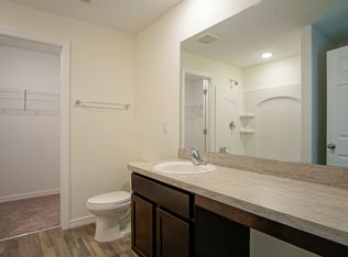 2121 NE 9th Ave, Cape Coral, FL 33909