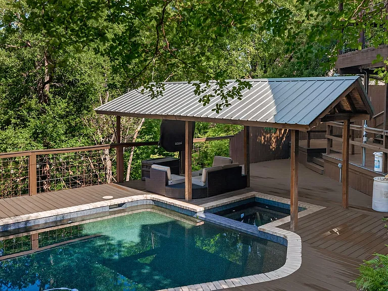 4301 Hyridge Dr — Photo 31