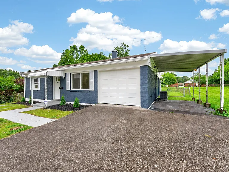 861 W Galbraith Rd — Photo 3