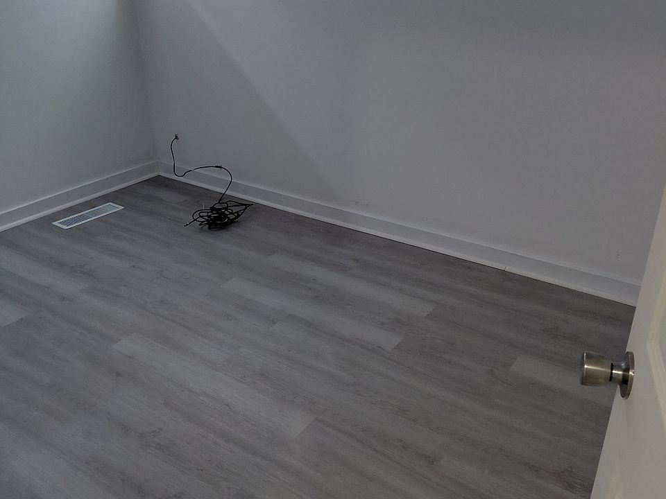 1st image of 5236 W 3rd Pl