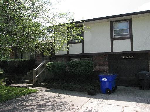 1st image of 16544 S Prairie Ave