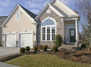 24 Beidler Dr, Washington Crossing, PA 18977