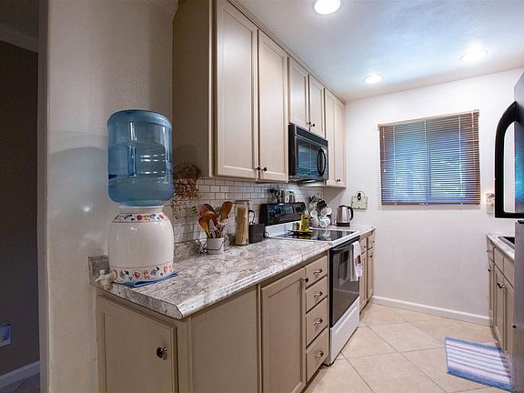 4th image of 1624 Presioca St Unit 25