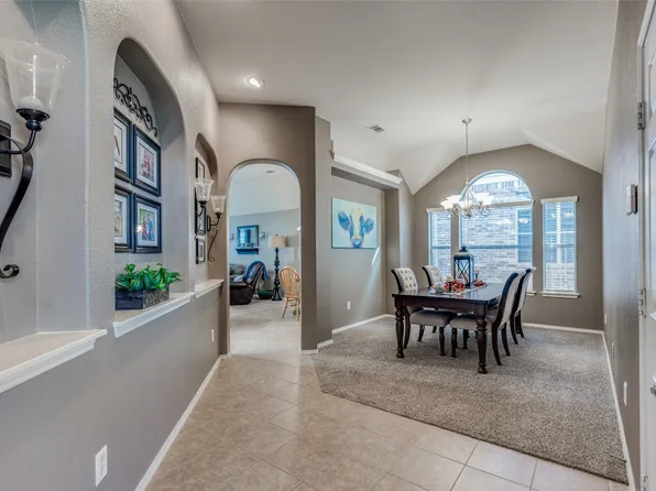 3909 Lazy River Ranch Rd, Fort Worth, TX 76115