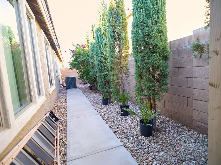14169 W Desert Hills Dr — Photo 26