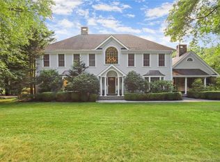 94 Bayberry Rd, New Canaan, CT 06840
