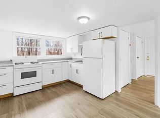 167 N Putt Corners Rd #B, New Paltz, NY 12561