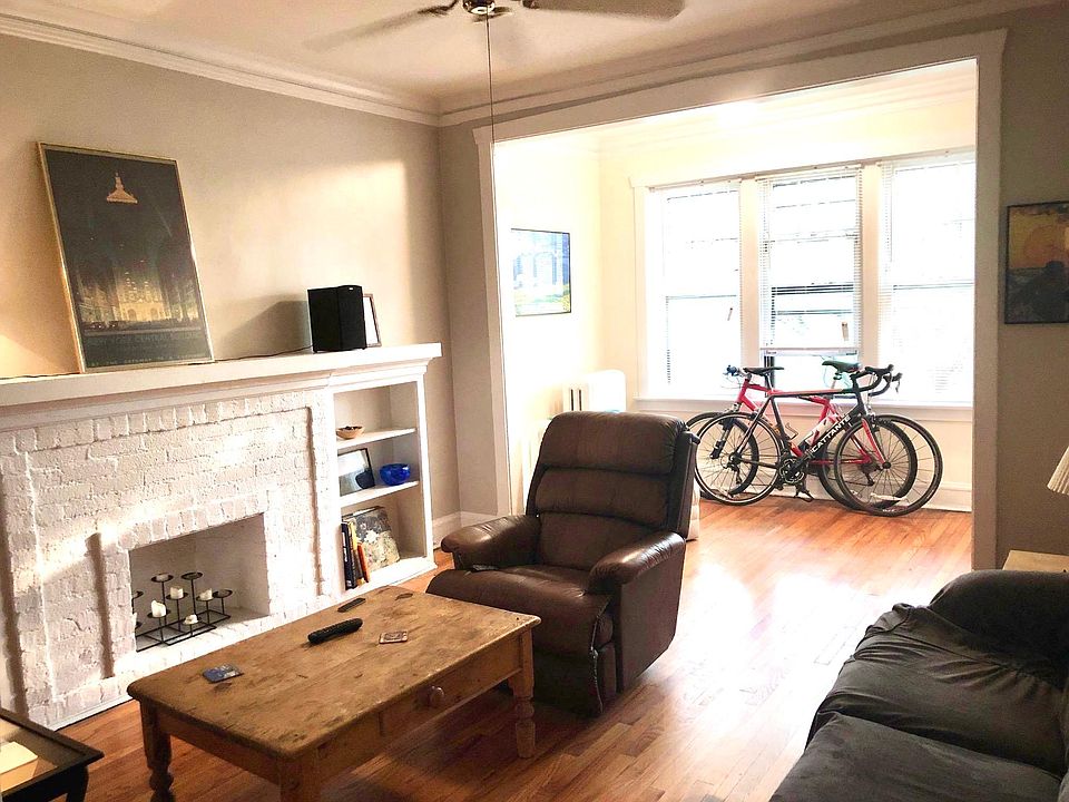 1st image of 4405 N Winchester Ave APT 2