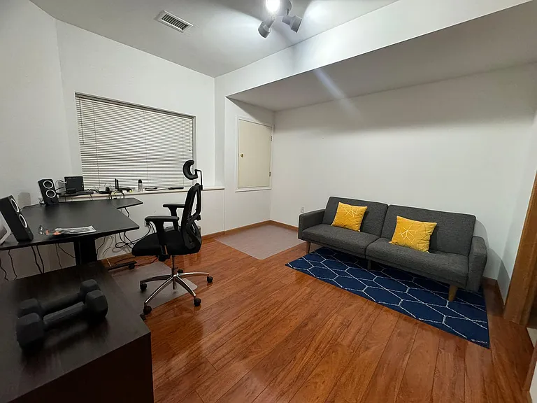 301 Harbour Town Dr #307 — Photo 9