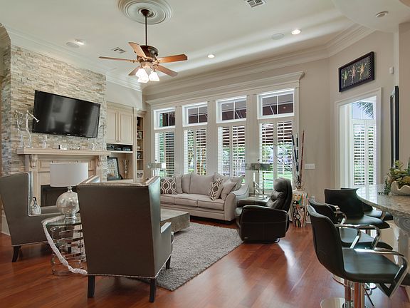 4th image of 104 Palmetto