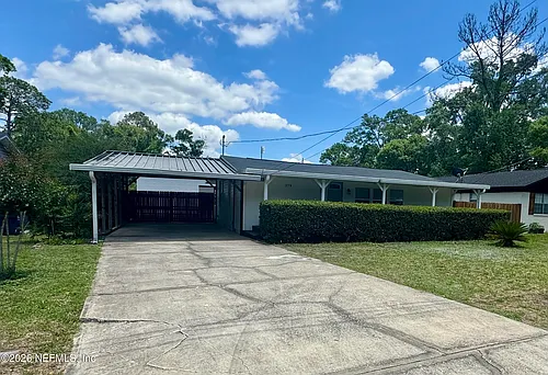 379 Orange Ave Photo 1