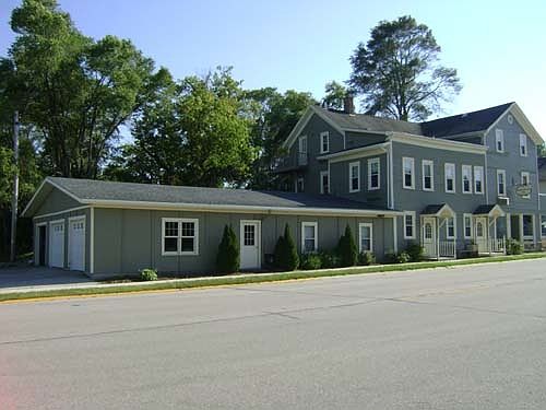 2nd image of 311 Madison Ave