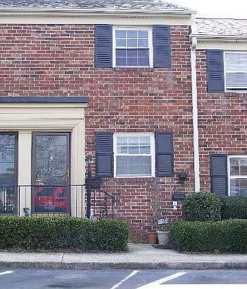 1st image of 2530 E North St APT 16D