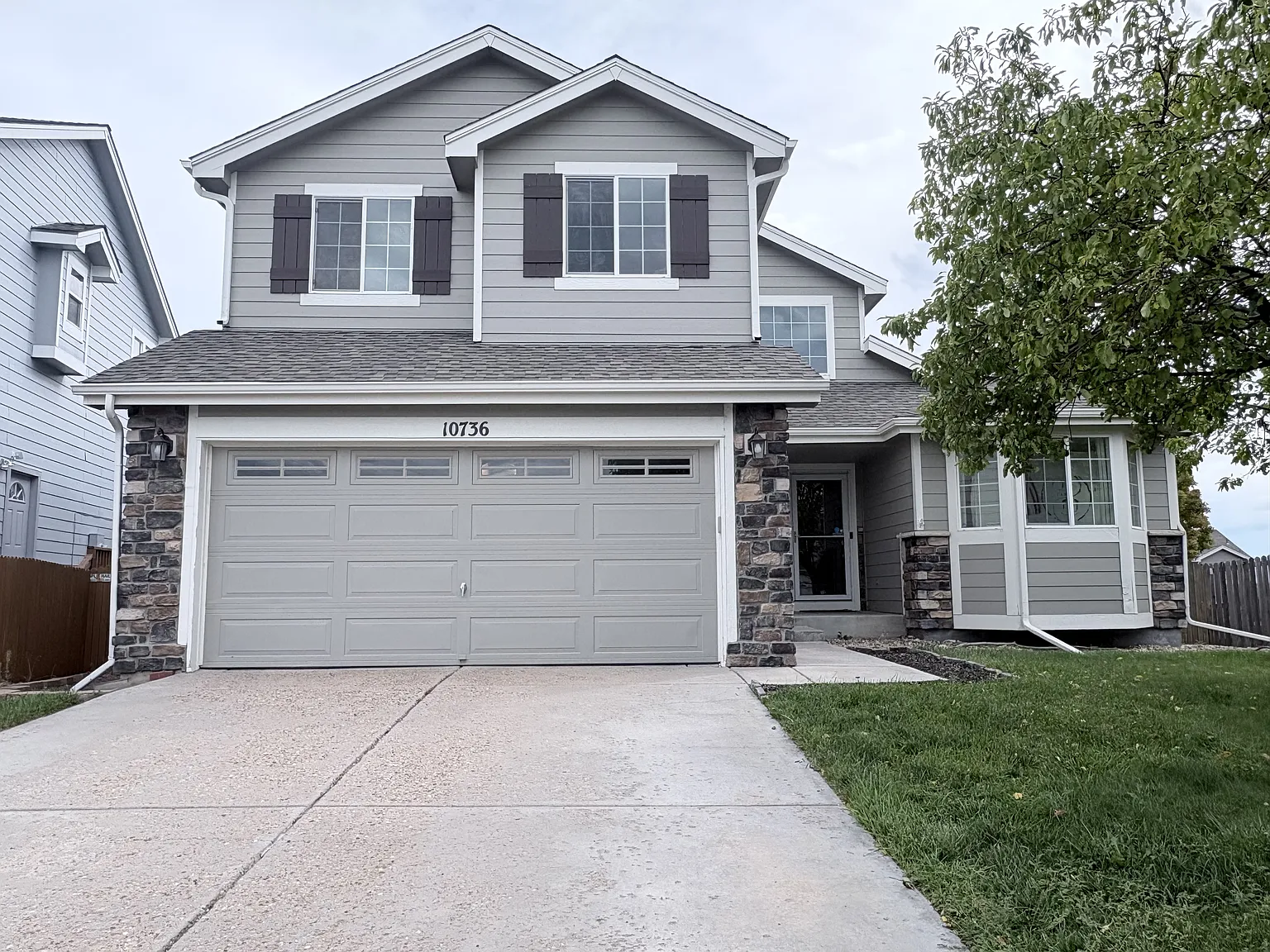 3 bed, 2.5 bath, 2788 sqft, $2,995 — Photo 1