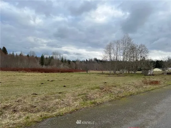 8944 Tucker Rd SE, Olympia, WA 98513